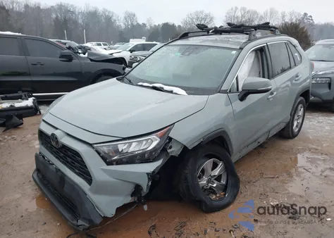 2021 Toyota Rav4 Xle из США, поврежденный, VIN 2T3W1RFV4MW140794